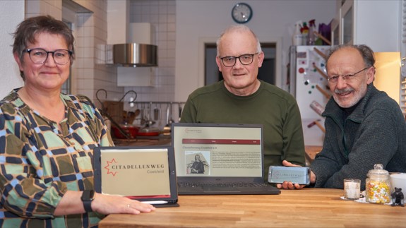 Petra Levermann, Günter Seggebäing und Georg Veit bilden den Vorstand des Vereins Citadellenweg Coesfeld e.V.